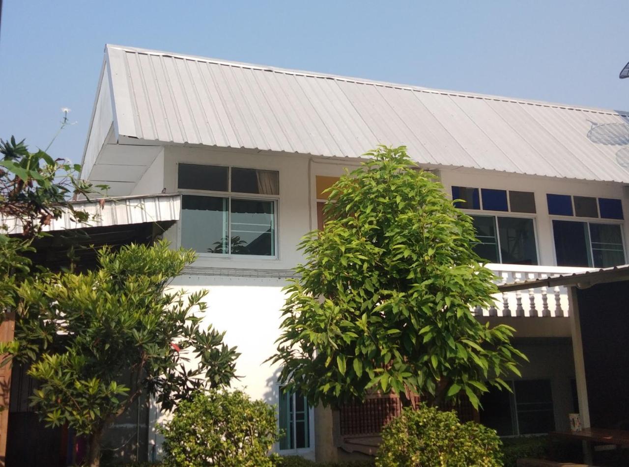Zan Pla Nade Guesthouse Chiang Rai Exterior foto